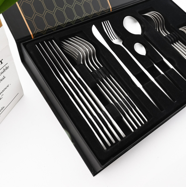 Polished Cutlery Set (24 pcs)(Silver) - Image 3