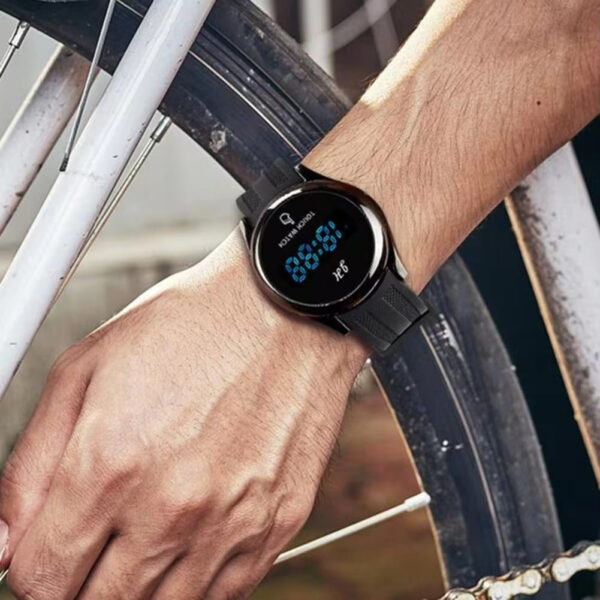 Multifunctional Smartwatch With Lighter - Image 3