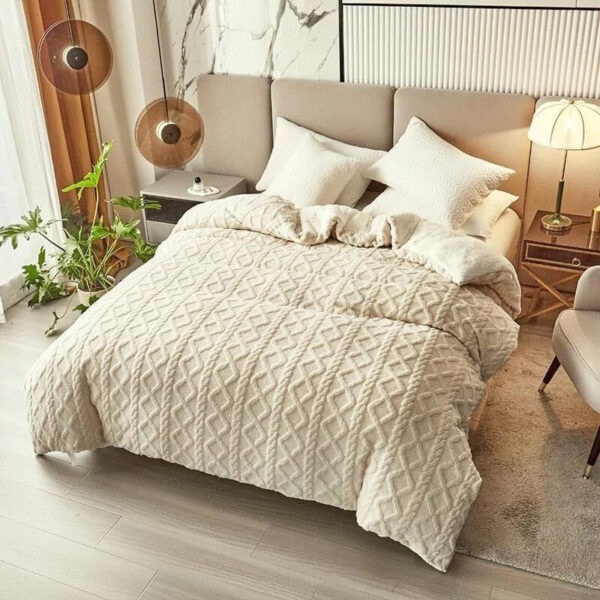 Extra Soft Plush Cashmere Comforter Set (5 pcs) - Image 5