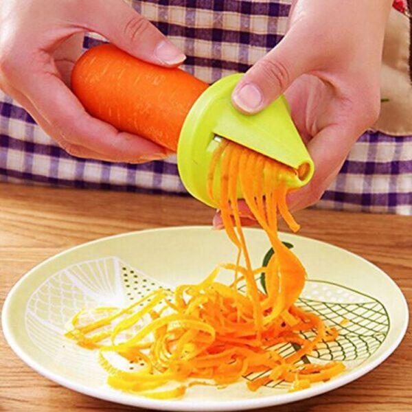 Multifunctional Vegetable Spiral Cutter - Image 4