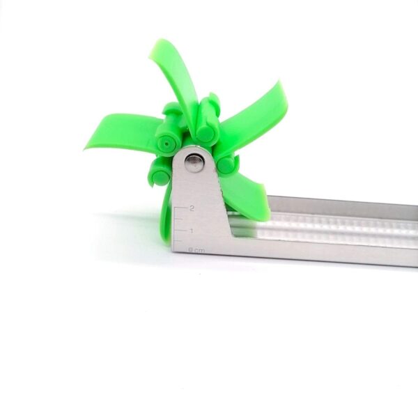 Stainless Steel Windmill Watermelon Slicer - Image 4