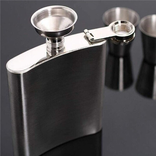 Portable Hip Flask Set - Image 4