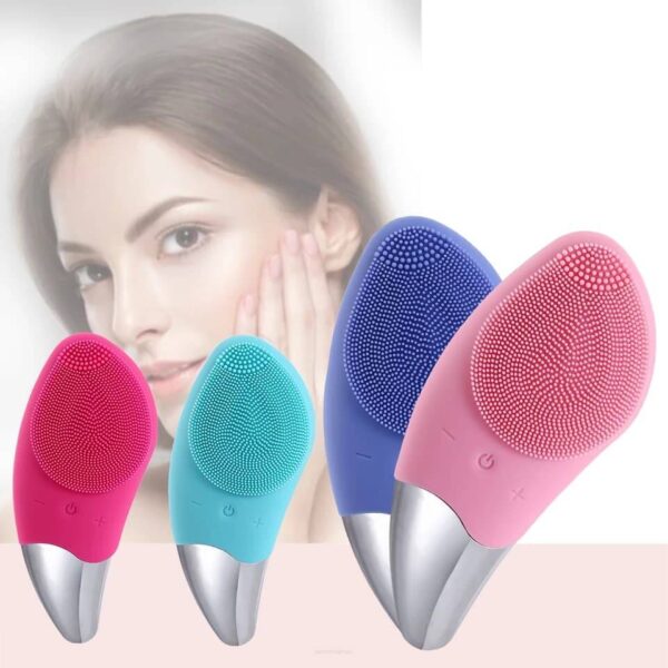 Silicone Two Tone Facial Cleansing Brush - Image 3