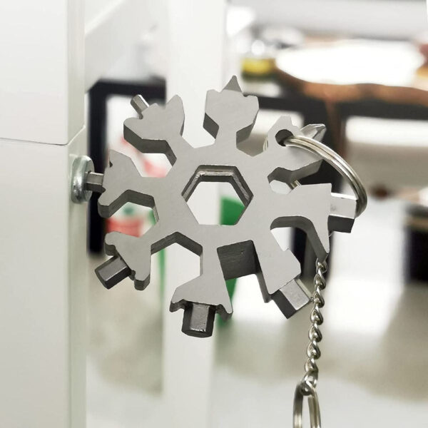 18 in 1 Snowflake Keychain Multi Tool - Image 5